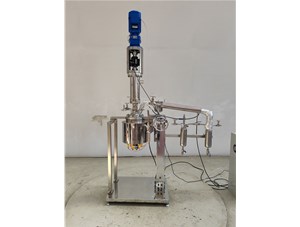 3L高温不锈钢油浴电加热手动升降翻转实验釜已完工发往四川