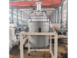 300L高温不锈钢晶化反应釜已完工发往太原