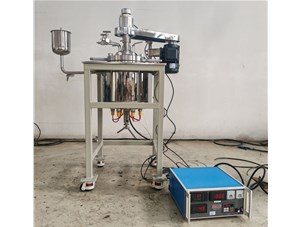5L高温不锈钢油浴电加热反应釜已完工发往肥城