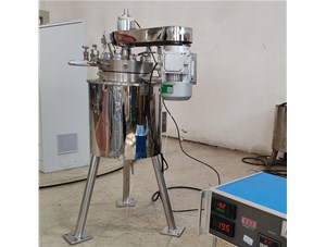 2L高温高压不锈钢反应釜已完工发往永州