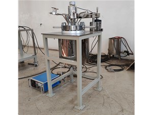 5L高温高压不锈钢衬锆实验釜已完工发往潜江